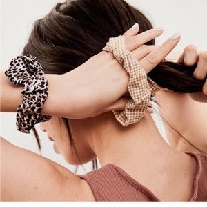 Ashiana London scrunchie set